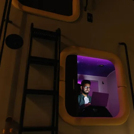 Capsule Constellation 89 5*