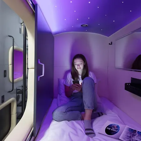 Capsule Constellation 89 5*