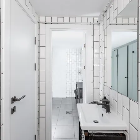 Capsule Constellation 89 캡슐호텔