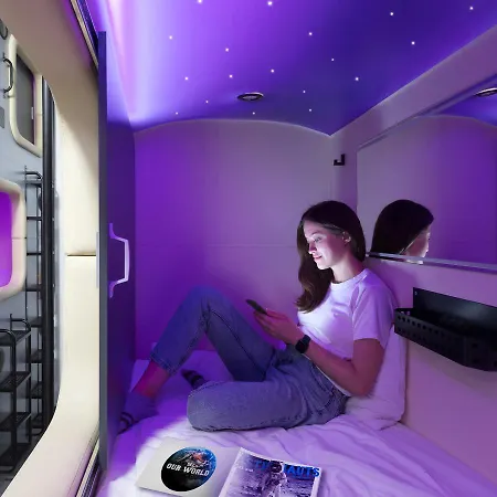 Kapselhotel Capsule Constellation 89 5*