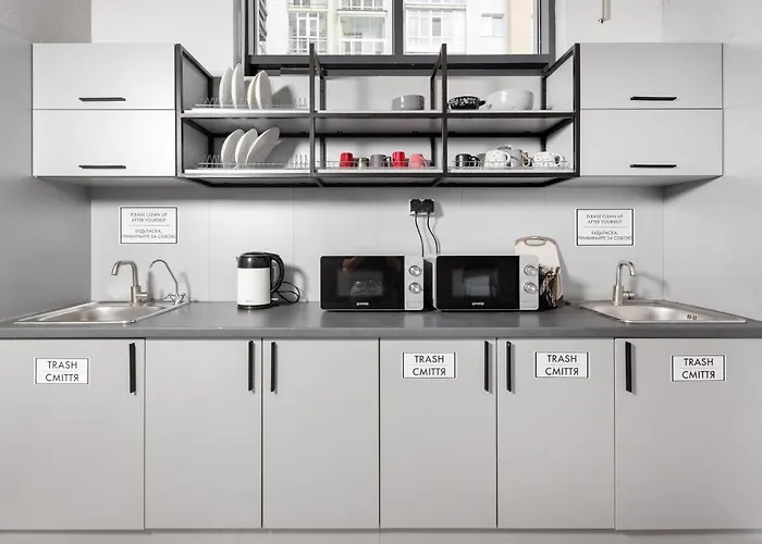 Capsule Constellation 89 Hotel kapsułowy Lwów