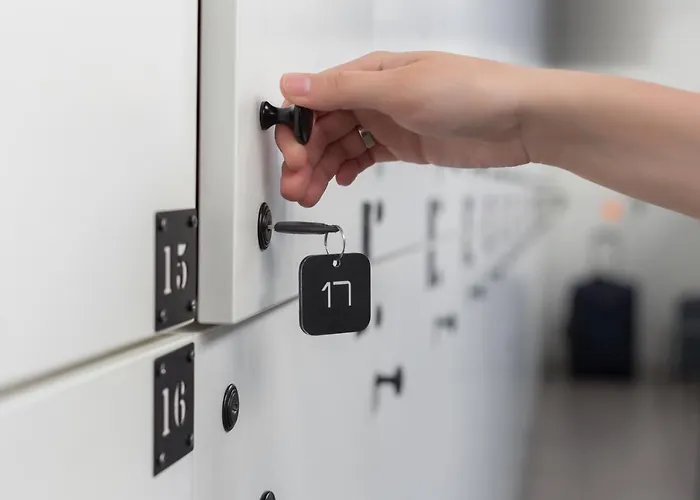 Capsule hotel Capsule Constellation 89 5*